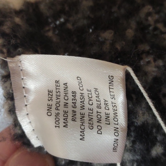 Basha accessories multi-color stripe scarf - Picture 4 of 6